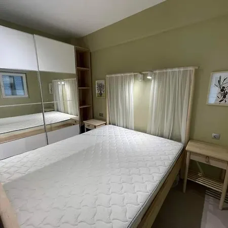 Eleni Appartement *