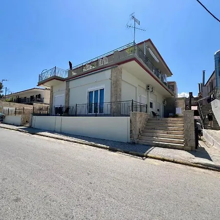 Eleni Appartement *